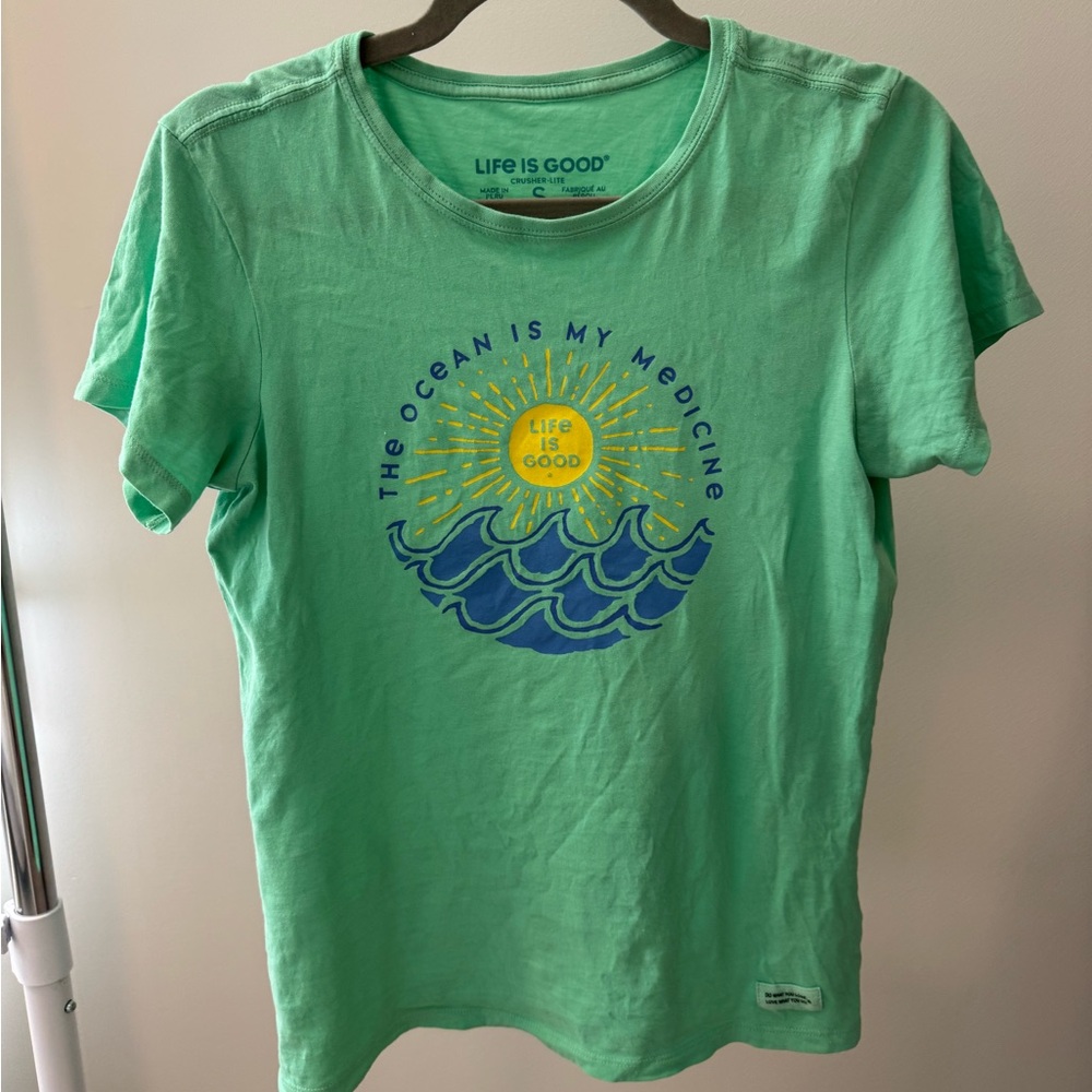 Life Is Good Women's Seafoam Graphic Tee
